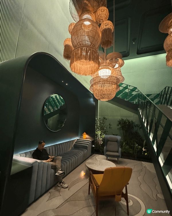 剛去了曼谷旅行，住了The Standard Hotel, ...