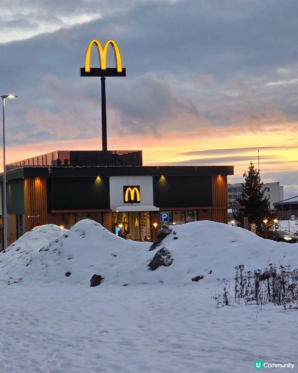 ## 北極圈麥當勞打卡！🍔❄️