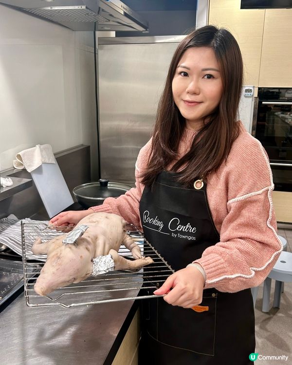 去Towngas學煮餸❤️葡式原隻乳豬同葡萄牙蕃茄飯😍