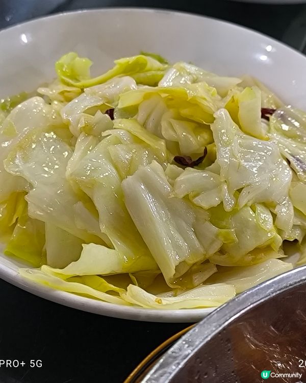 八畝八土灶農莊很有風味