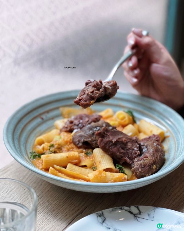 Pet  friendly🐶甜品不錯的藍色拱門打卡Cafe