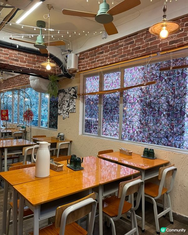 觀塘樓上校園風Times Coffee內的西餐☕️