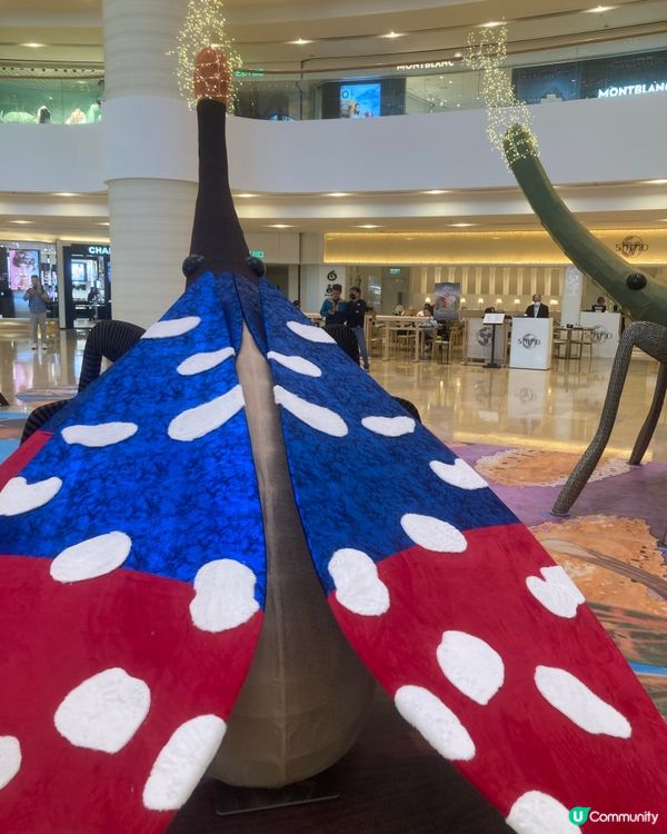 金鐘的三隻小昆蟲藝術作品