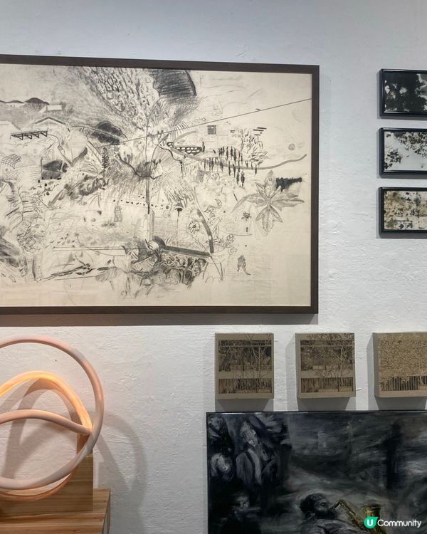 藝術中心的展出 作品應有盡有