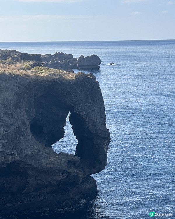 沖繩必到景點之一 - 萬座毛！