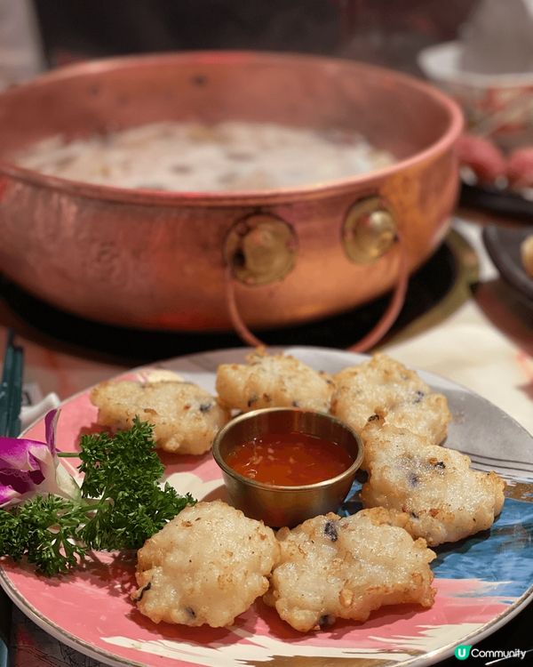 紅燈籠高掛，穿越古風時空：打卡怡紅院火鍋盛宴！ 📍怡紅院火鍋...
