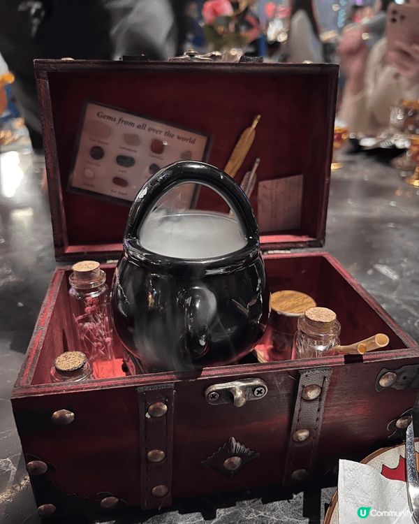 打卡魔法餐廳，點了一杯back to school特飲～