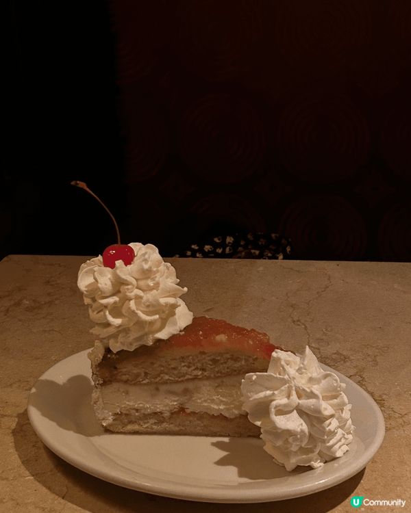 Cheesecake Factory 菠蘿芝士蛋糕