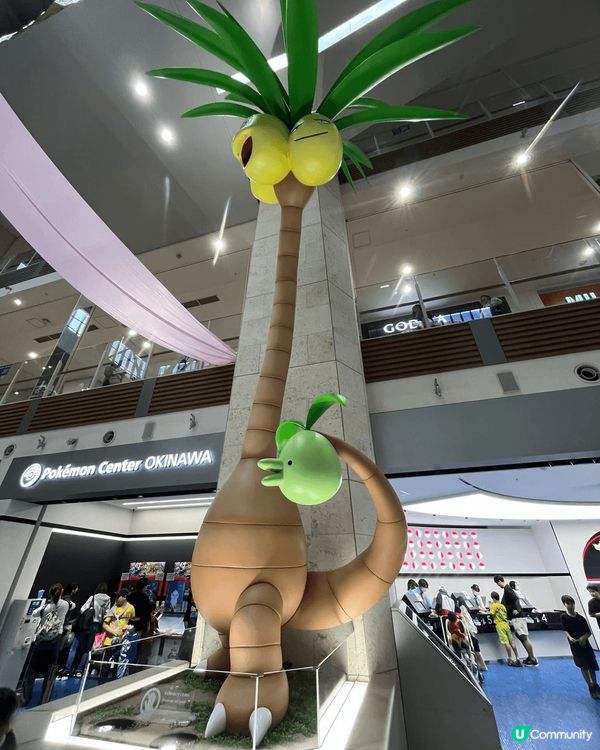 Pokémon center okinawa可以購買到大量寵...