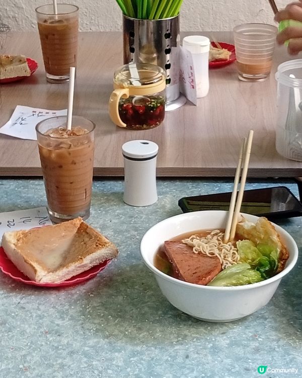 大坑慢遊，炳記茶檔嘆美食😋