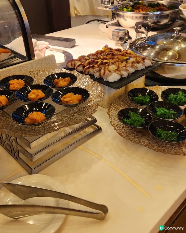 港島海逸君綽自助餐 😋😋