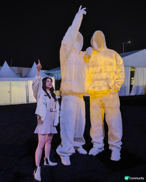 黃玉龍 x《UPWARD》原創藝術展覽登陸中環海濱,白天的連...