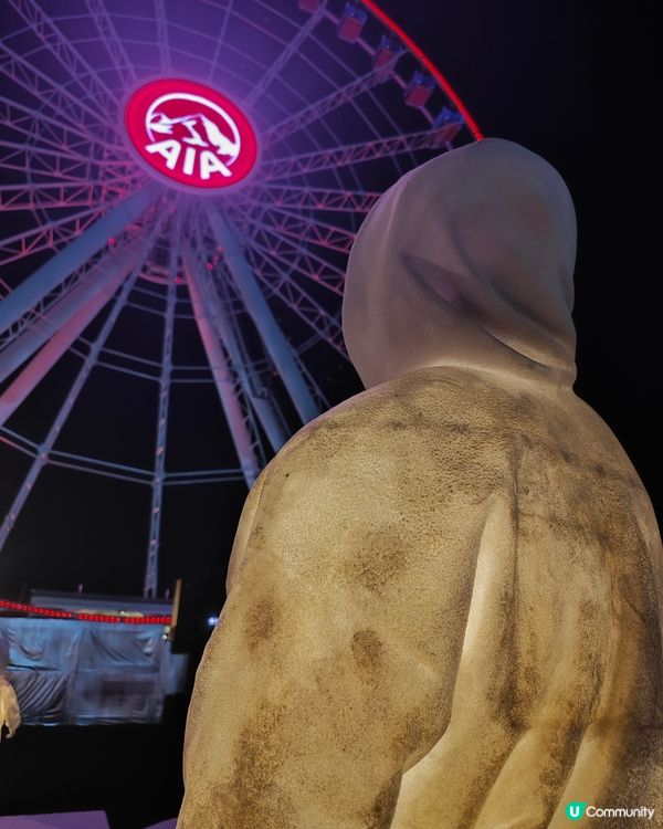 黃玉龍 x《UPWARD》原創藝術展覽登陸中環海濱,白天的連...