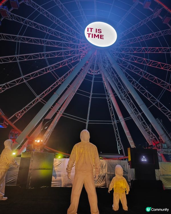 黃玉龍 x《UPWARD》原創藝術展覽登陸中環海濱,白天的連...