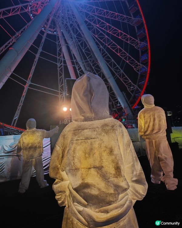 黃玉龍 x《UPWARD》原創藝術展覽登陸中環海濱,白天的連...