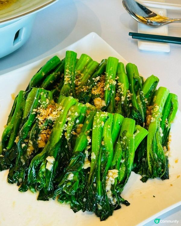 望住270度維港靚景食中菜😍