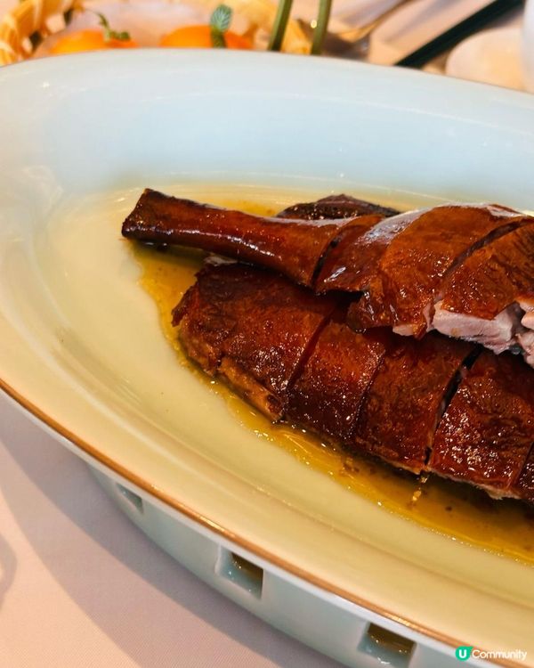 望住270度維港靚景食中菜😍