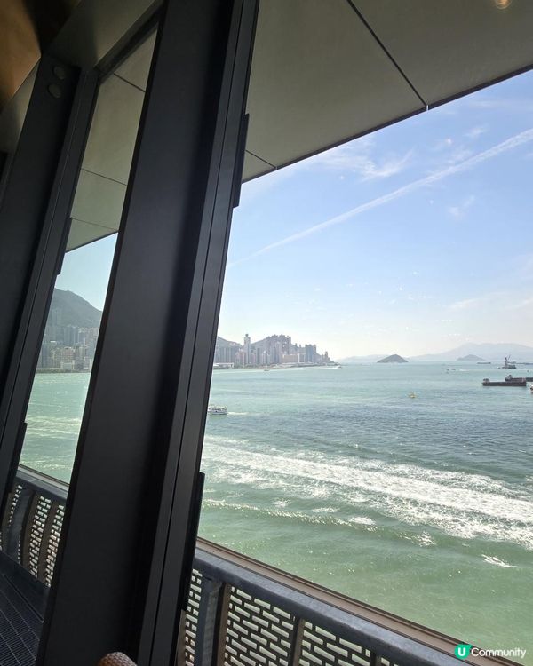 望住270度維港靚景食中菜😍