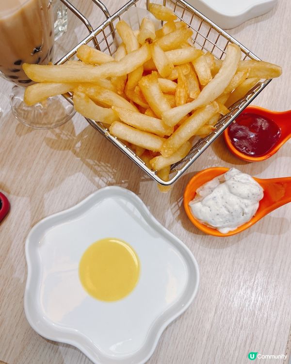 大角咀雞蛋主題餐廳！☁️雲朵蛋吞拿魚蓉拌飯＋黑松露薯條😋