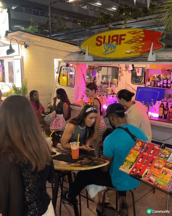 係曼谷越嚟越精彩嘅Jodd Fairs夜市