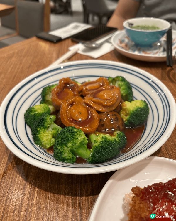 去咗美中鴨子同屋企人慶祝生日，呢個套餐優惠非常抵食又好味！非...