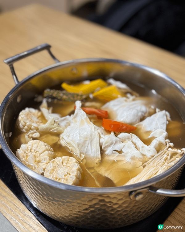 去台北旅行搵倒呢間Google 4.9星好評嘅溫體牛肉火鍋專...