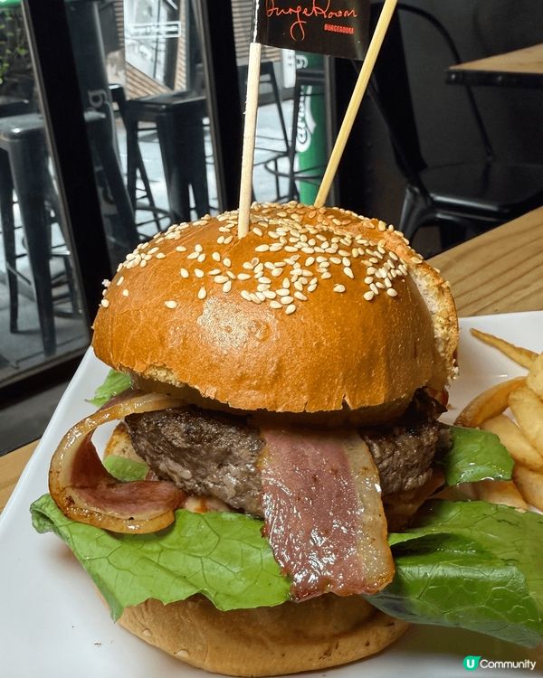 銅鑼灣巨大漢堡包，滋味無窮，環境chill到爆💥