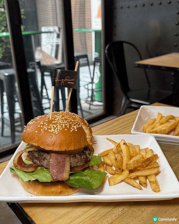 銅鑼灣巨大漢堡包，滋味無窮，環境chill到爆💥