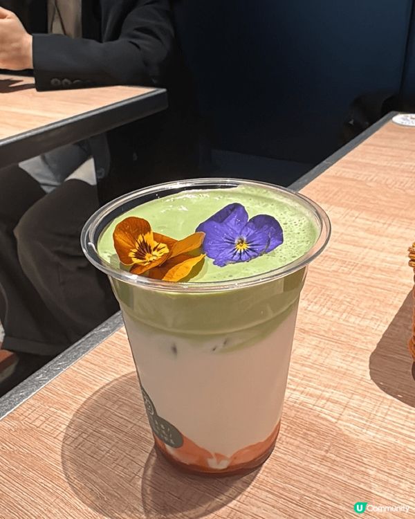 深圳卓悅中心，地鐵坐2個站到