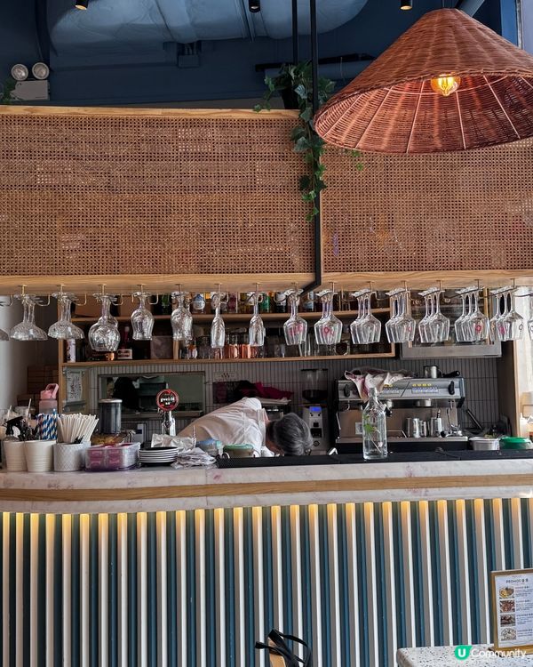 海之戀法式滋味😋 荃灣新開法式餐廳 三文魚醬配酸麵包