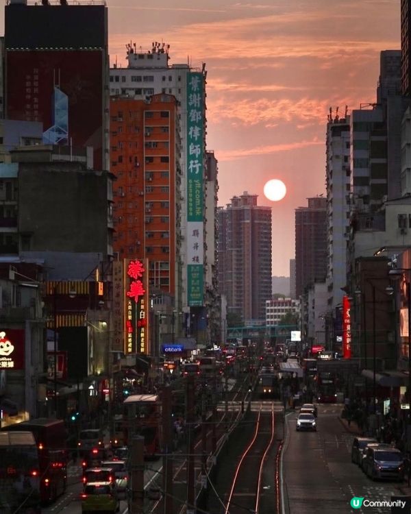 元朗大馬路黃昏景