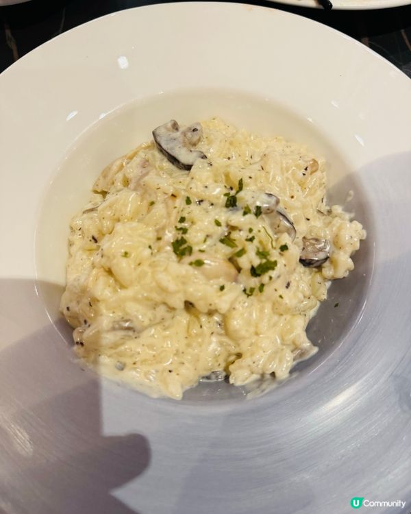 $99 酒店半自助餐有蝦有三文魚有青口😻