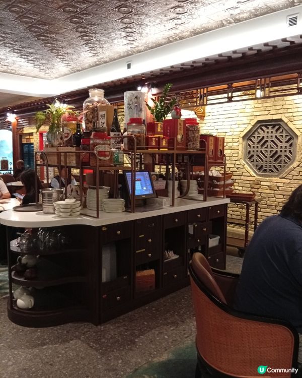 軒尼詩道鍾菜館，點心任食$7/8/9起！😋