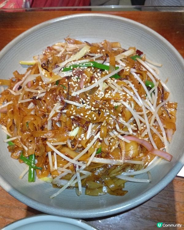 軒尼詩道鍾菜館，點心任食$7/8/9起！😋