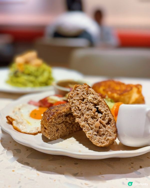 中環Cafe🤤 新口味雞蛋梳乎厘必試！軟綿綿口感正！