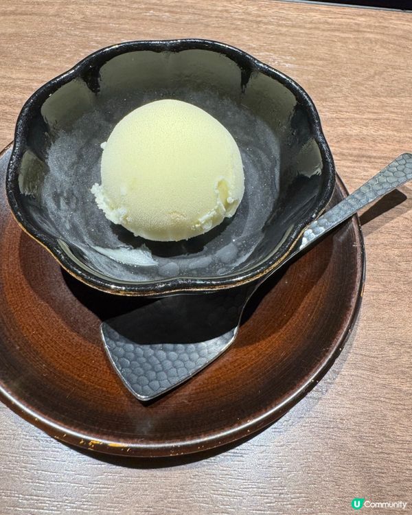 位於博多站的高質素和牛火鍋