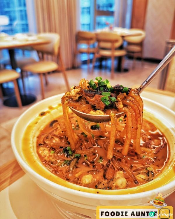 👽 食神大媽《中環｜必食季節時令海蠣美食》