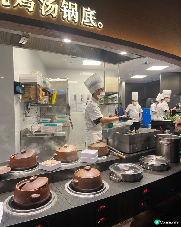 深圳脆鯇火鍋🍲！巨無霸生蠔🦪+魚肚脆到彈！食材新鮮又乾淨🫶🏻