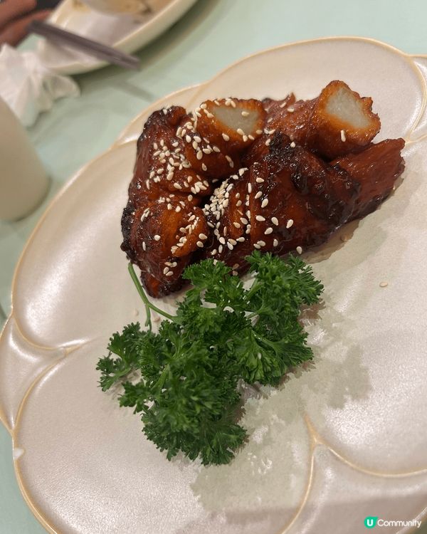 生日不想殺生，去了黃埔美食坊巧膳坊食素菜。除了點心外，也有單...