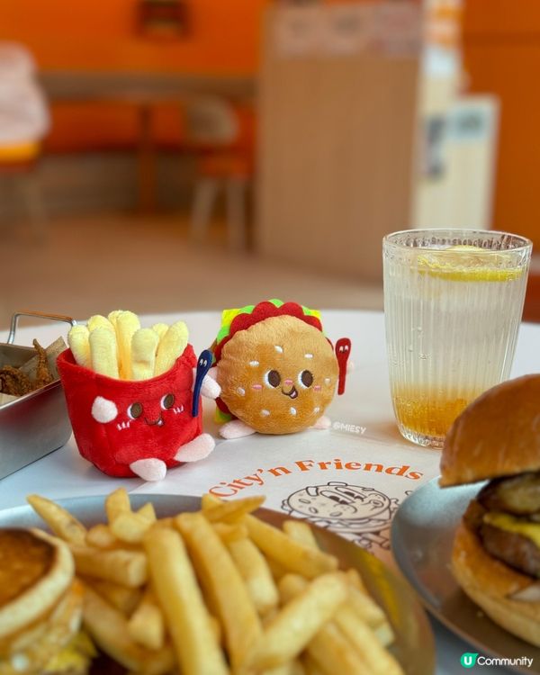 ‼️屯門必食🍔鵝肝漢堡配薯寶😋