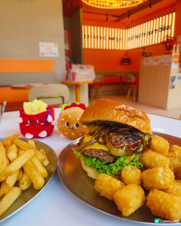 ‼️屯門必食🍔鵝肝漢堡配薯寶😋