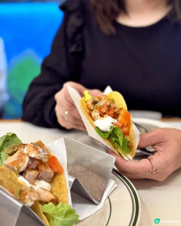 最喜歡同閨蜜去Café覓食，梳乎厘班戟、小食、咖啡等等，賣相...