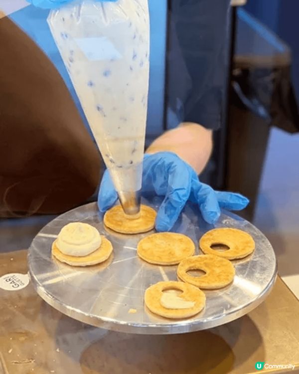 GARIGUETTE 是日本東京的人氣圓形法式千層酥品牌，首...