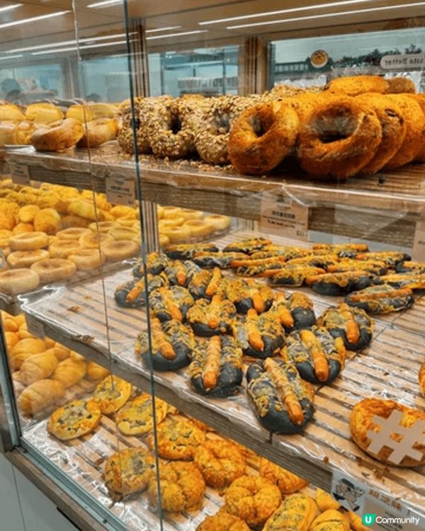 近年大熱新派麵包店—Hashtag B，主打烘焙美食菜單，並...