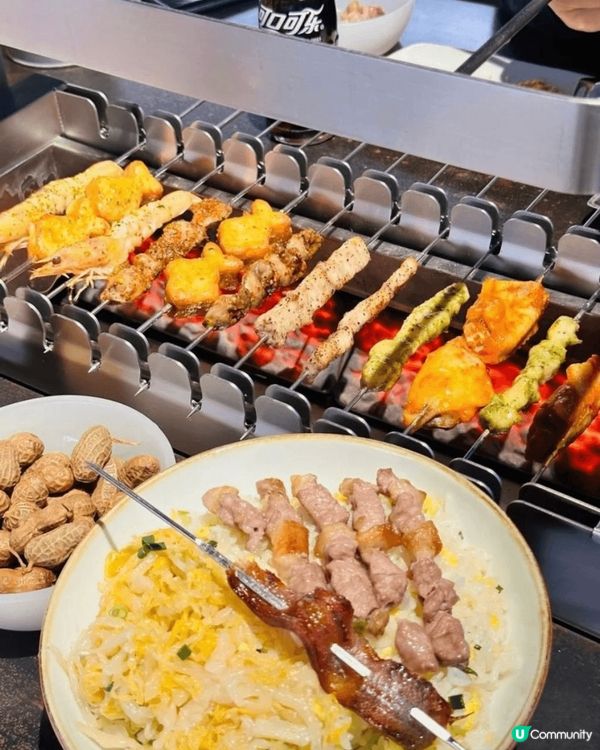 呢個店舖個名叫很久以前羊肉串，聽落個名好特別，店內既羊肉都係...