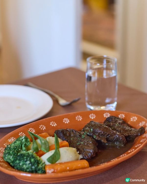 🇲🇴澳門快閃 （中集）正宗葡國菜ALBERGUE 1601