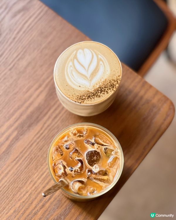 中環好chill嘅咖啡店☕️  荷李活道木系咖啡店