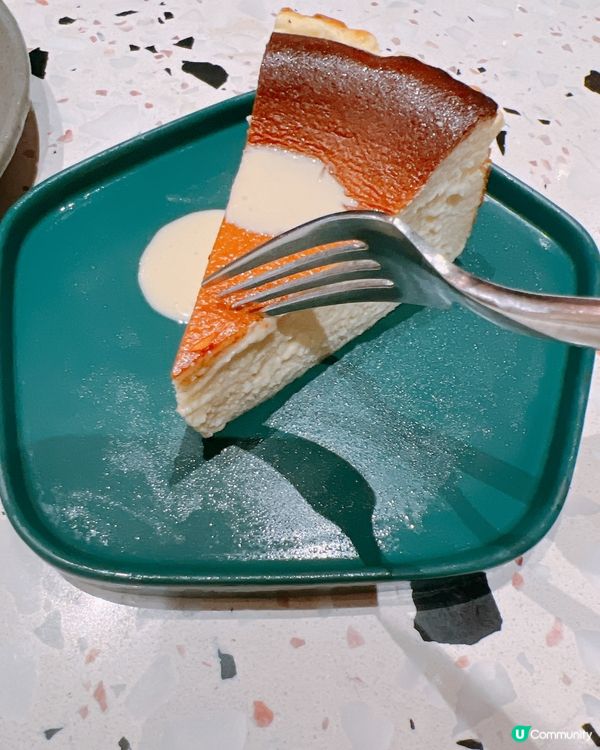 荃灣邪惡甜品🤎巨大Tiramisu立方磚x巴斯克蛋糕🍰