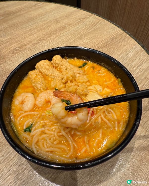 【 譚仔三哥獨有風味的蝦湯米線 】