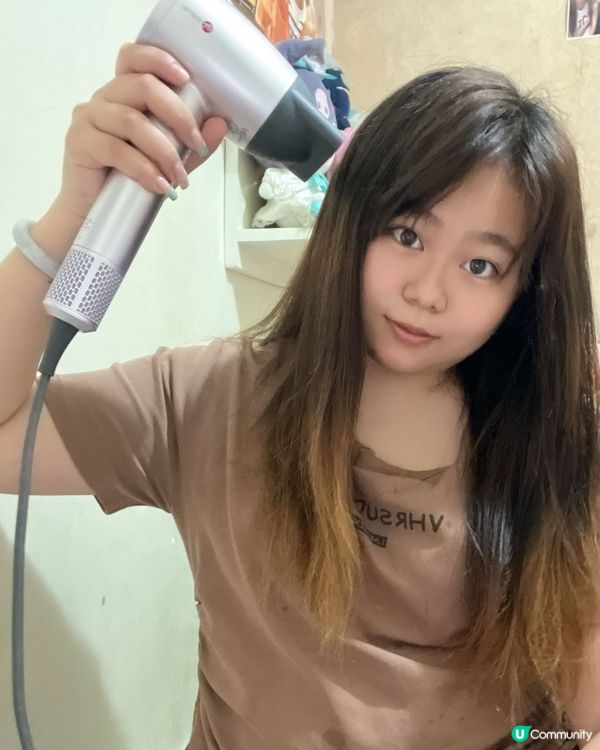 吹乾頭髮，仲要養髮？🤩  依飛風筒幫到你！